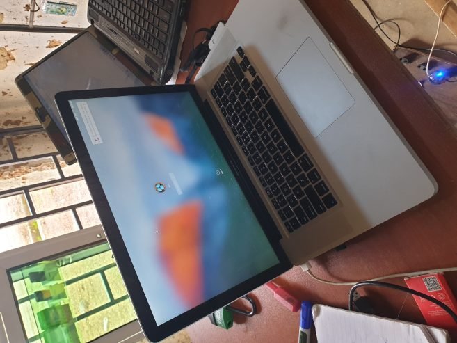 MACBOOK pro