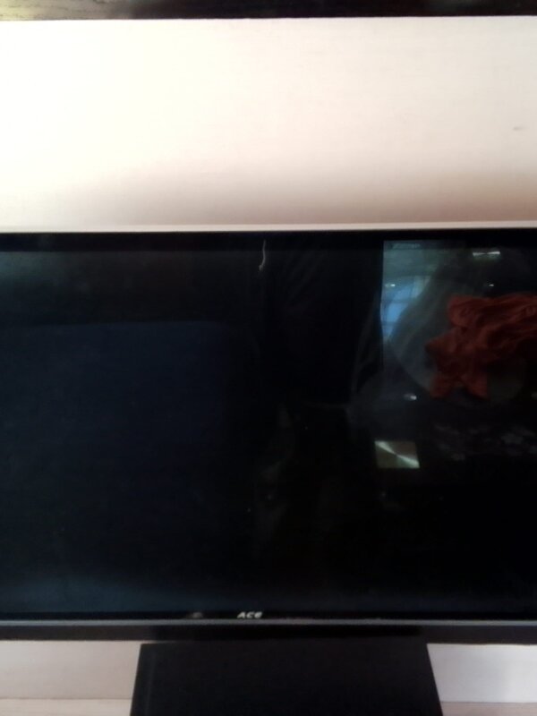 ACE Smart tv 32inches double glass model:808