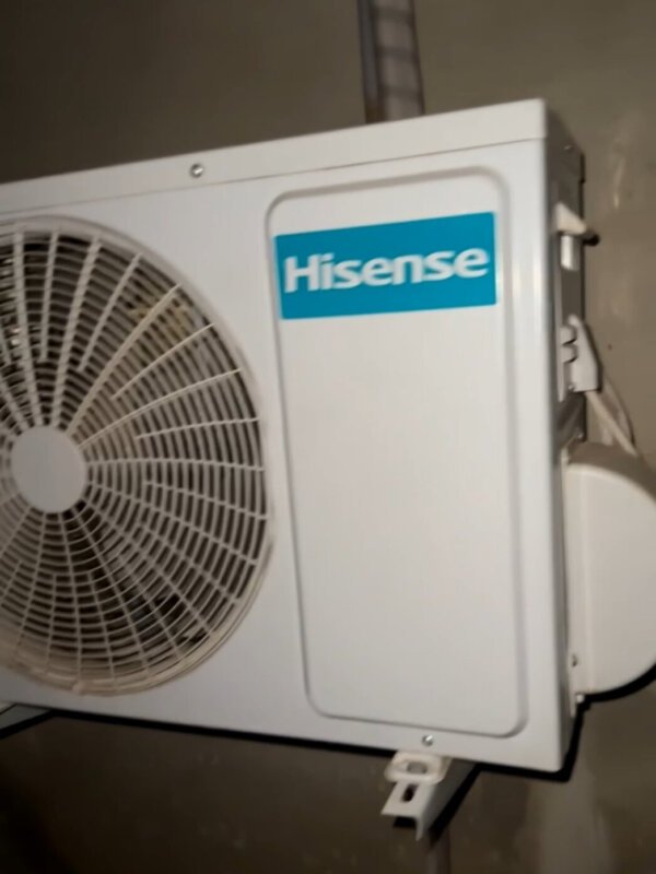 AIR CONDITONER