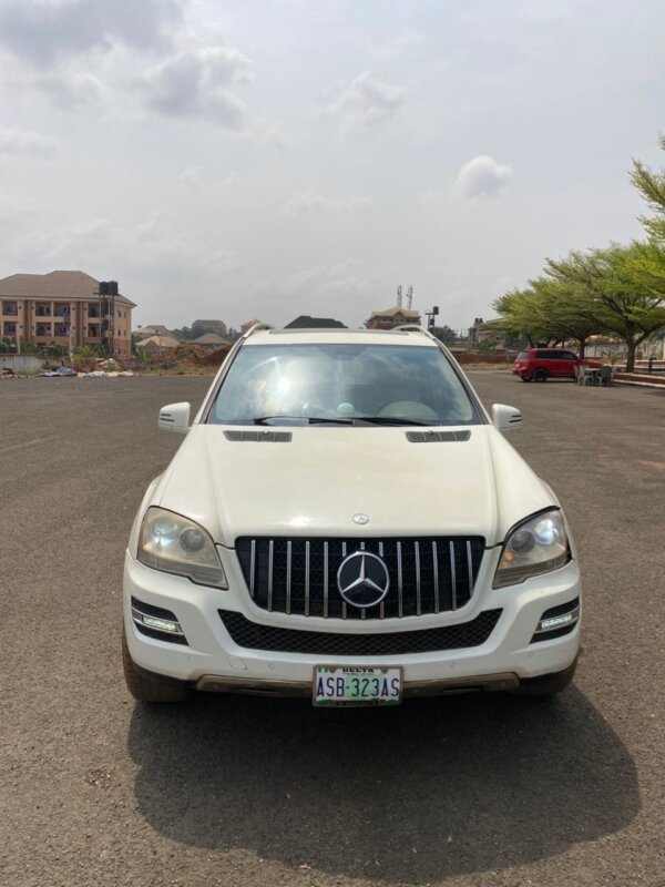Ml350 2010 full option