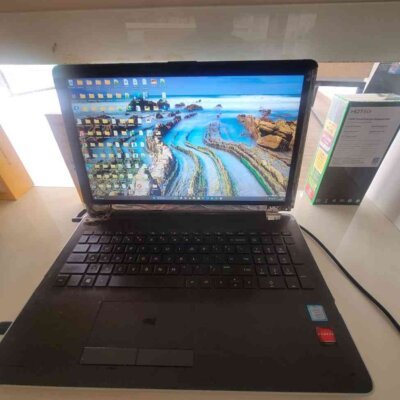 Hp 15-bs0xx core i7 8/256GB Ssd