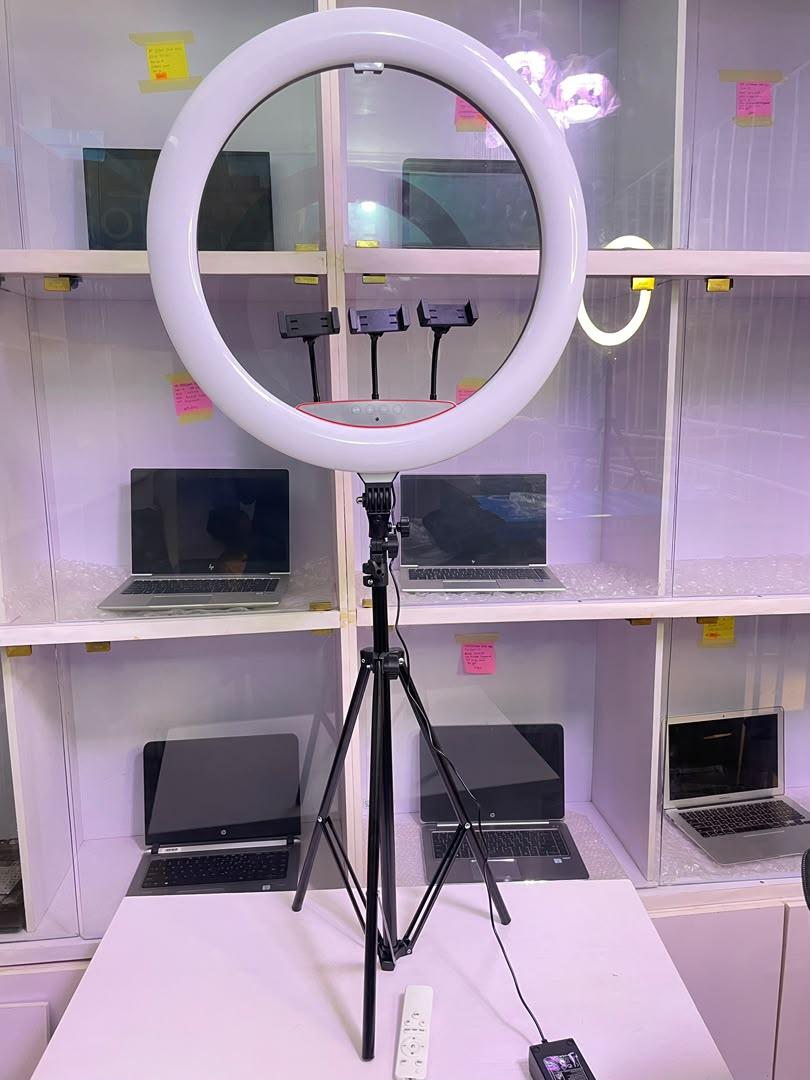 Ringlight 22 inches with tripod stand