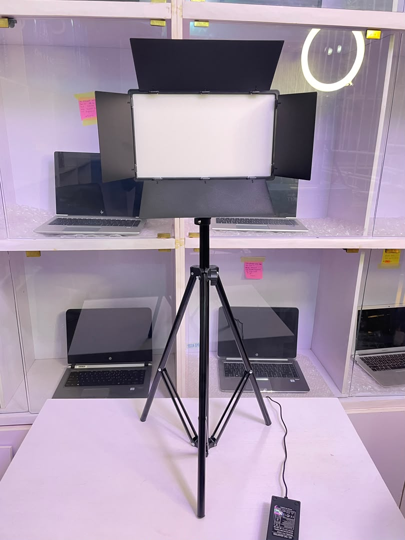 LED LIGHT 800