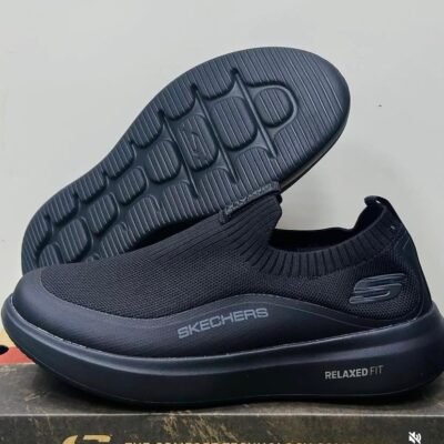 Skechers