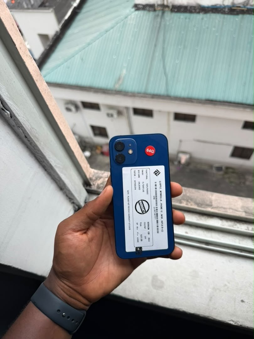 iPhone 12